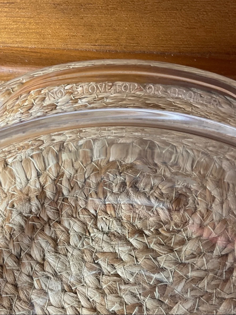 Vintage Pyrex Clear Glass 1.5 Qt Round Casserole Dish with matching Lid